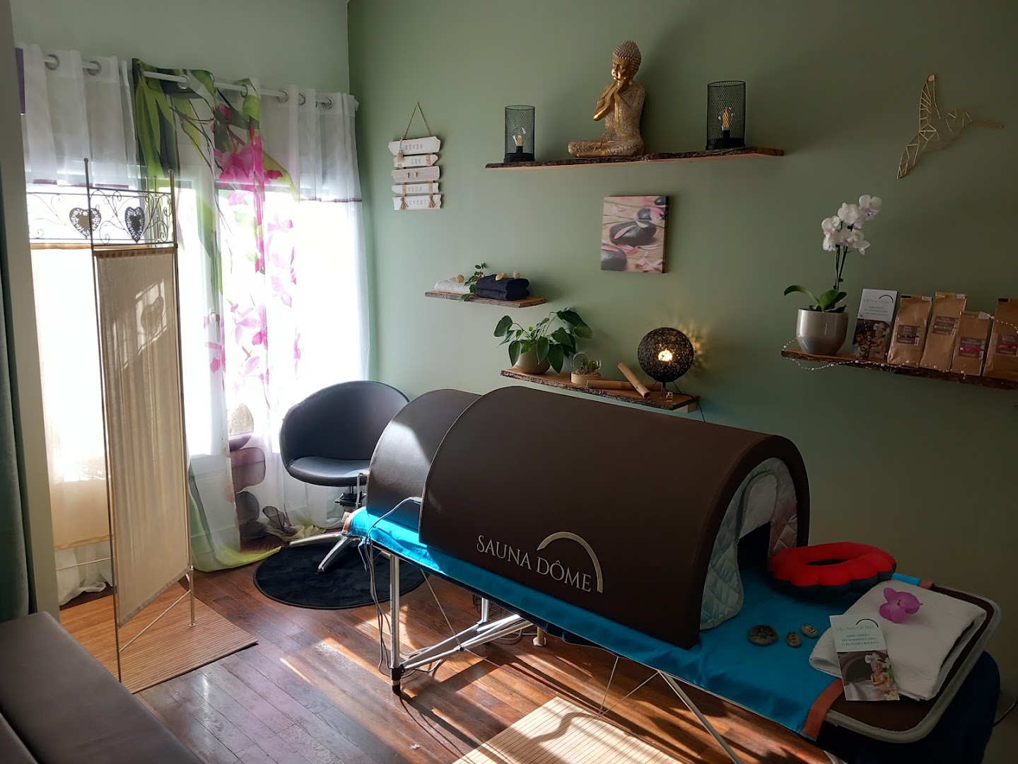 Le bien-être par le Sauna japonais · Photos 1